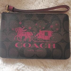 Coach Limited Edition Horse & Sleigh Wristlet NWOT